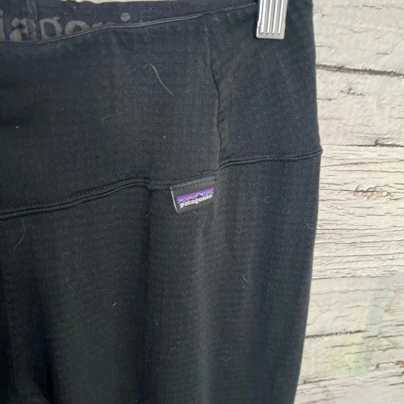 Patagonia baselayer capilene black pants men’s  size small crop - Picture 4 of 9